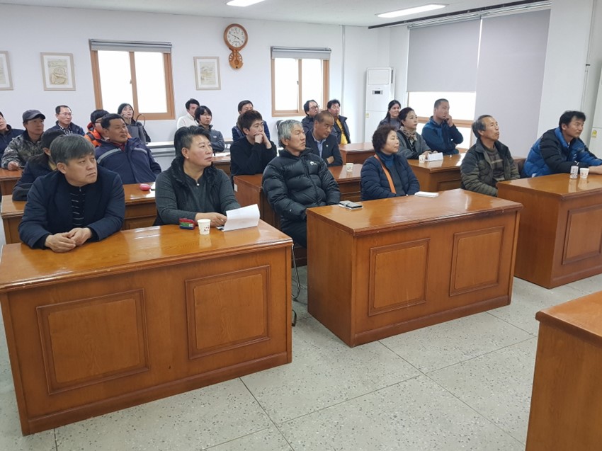 2.예천군, 신규농업인 선도농가, 정예요원 현장실습교육 워크숍 및 약정식 가져